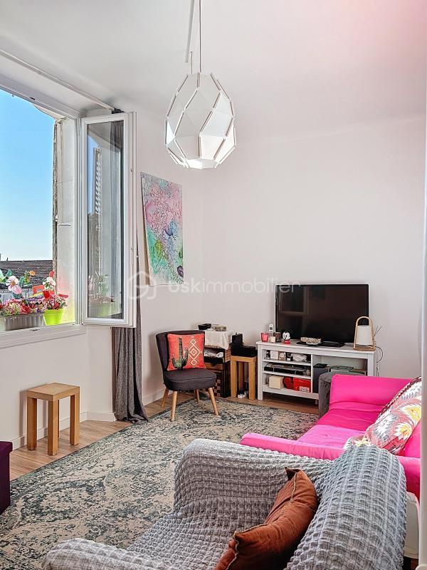 Appartement - 110 m² - 5 pièces