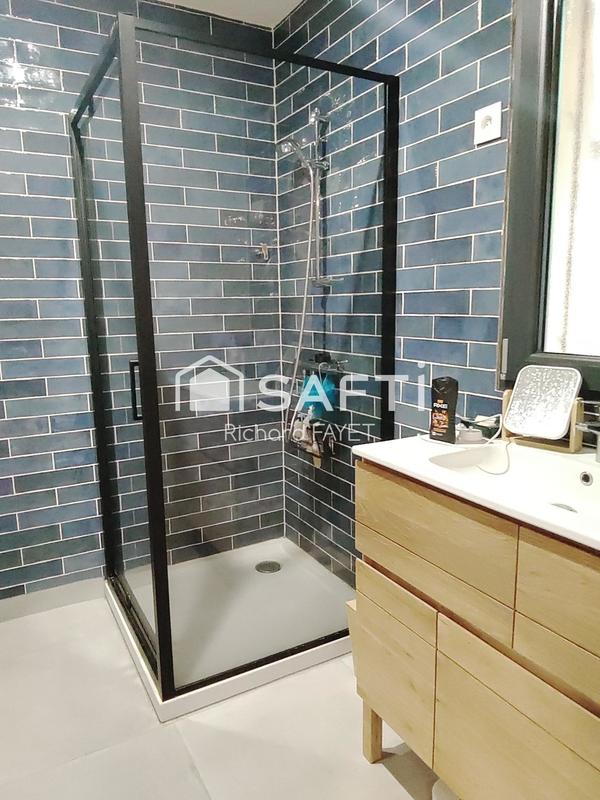 Maison - 150 m² - 5 pièces