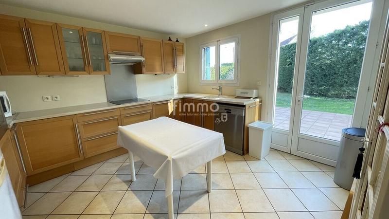 Villa - 155 m² - 6 pièces