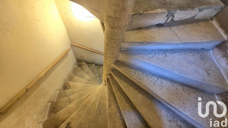 Maison - 205 m² - 6 pièces