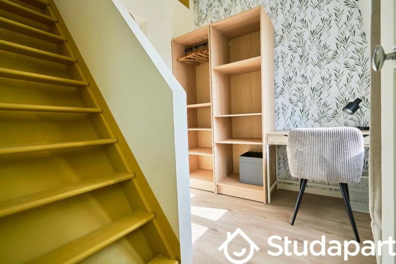 Chambre - 11 m² - 1 pièce