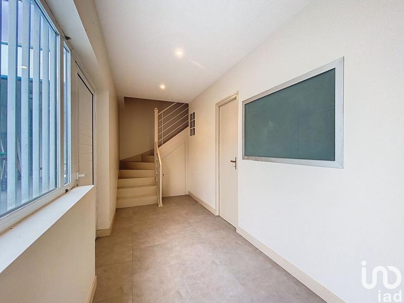 Local commercial - 183 m²