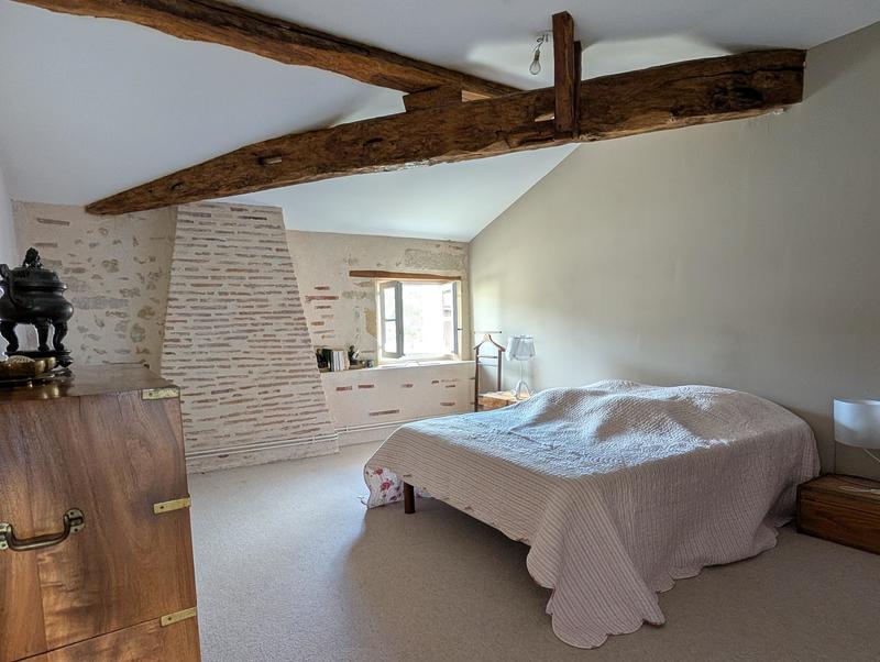 Propriété - 554 m² - 15 pièces