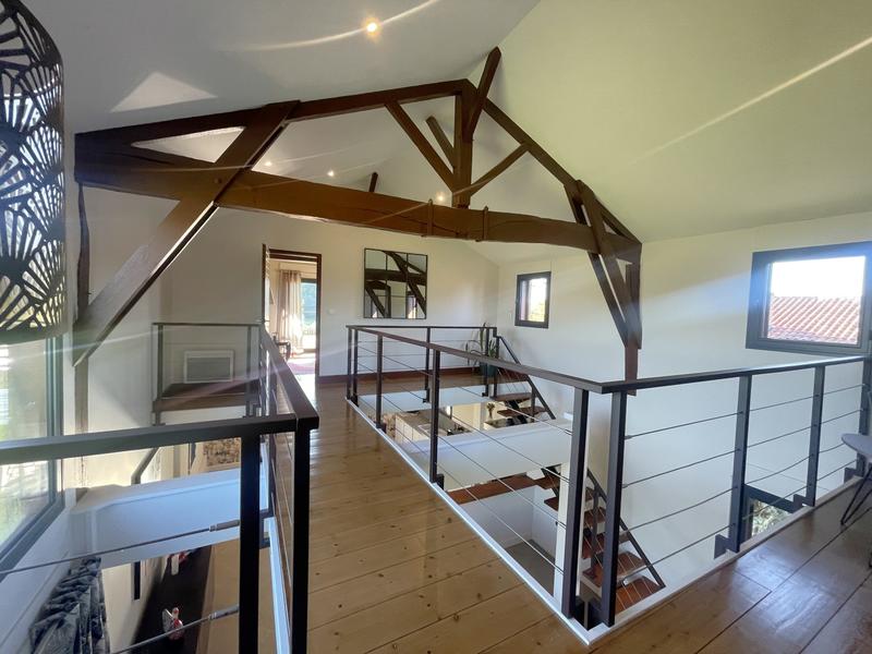 Maison - 175 m² - 5 pièces