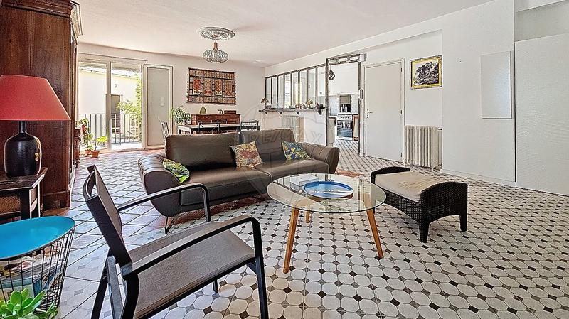 Appartement - 85 m² - 4 pièces