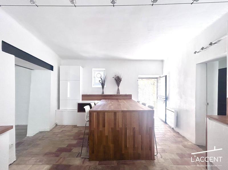 Maison - 188 m² - 5 pièces