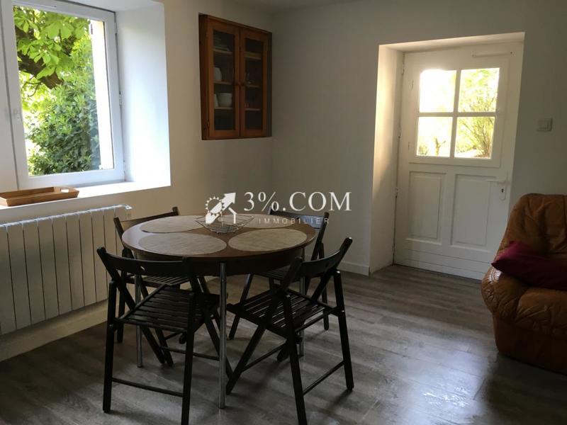 Propriété - 256 m² - 9 pièces