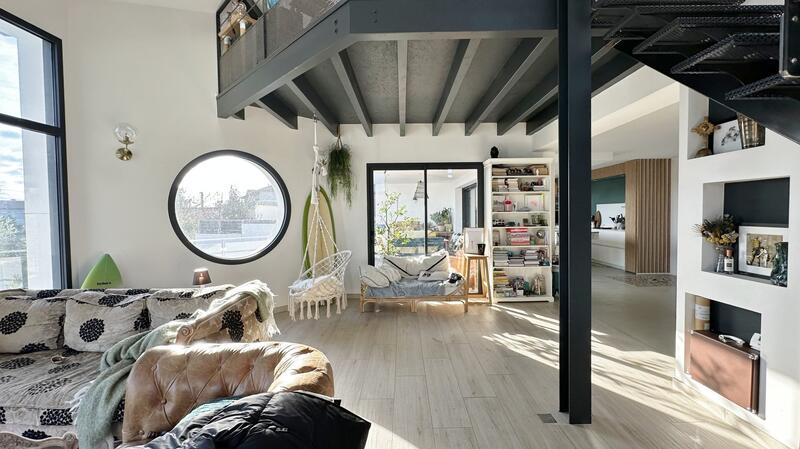 Maison d'architecte - 232 m² - 6 pièces