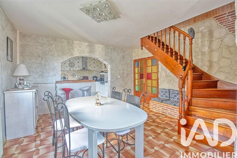 Maison - 175 m² - 9 pièces