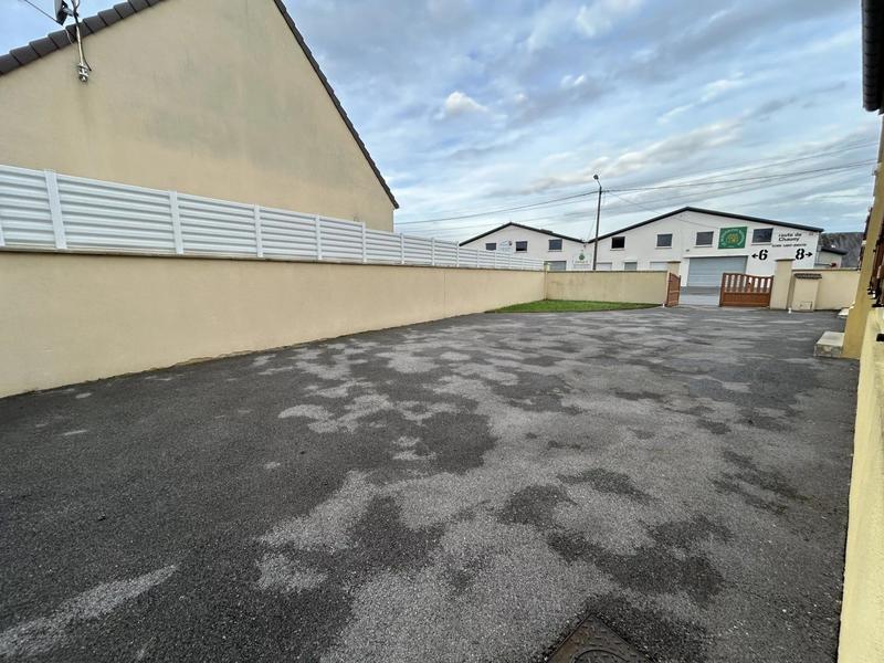 Maison - 112 m² - 4 pièces