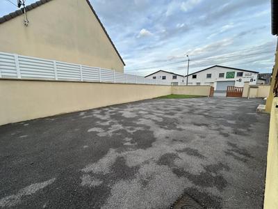 Maison - 112 m² - 4 pièces