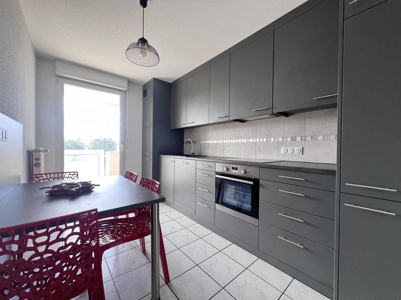 Appartement - 70 m² - 3 pièces