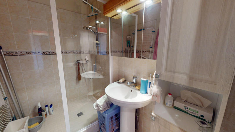 Appartement - 81 m² - 3 pièces