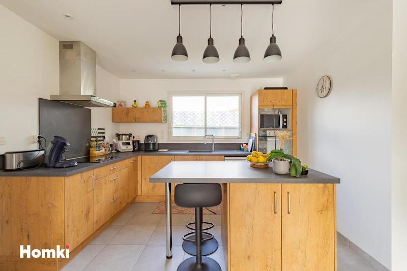 Maison - 98 m² - 4 pièces