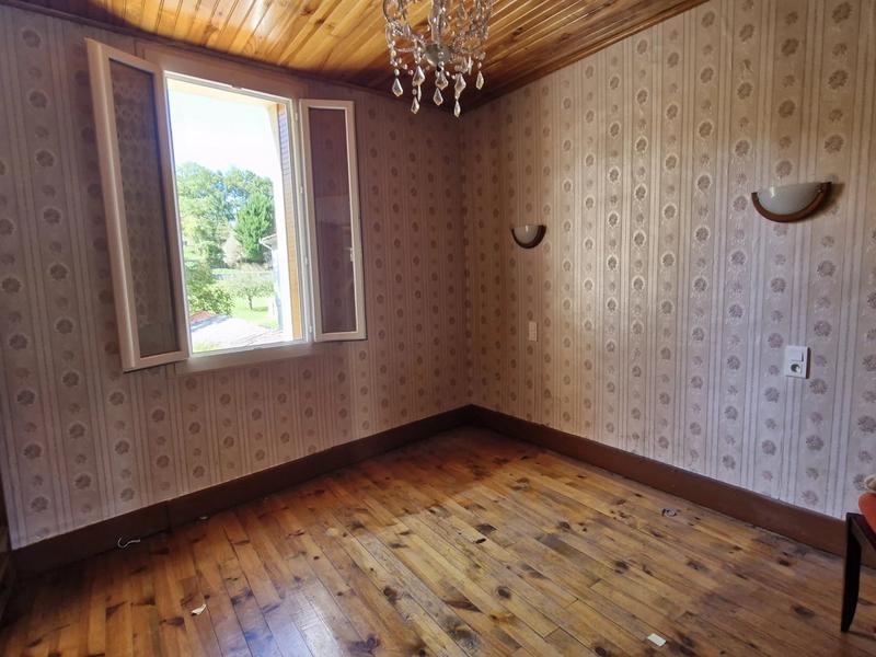 Maison - 200 m² - 7 pièces