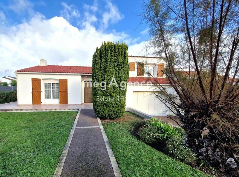 Maison - 108 m² - 4 pièces