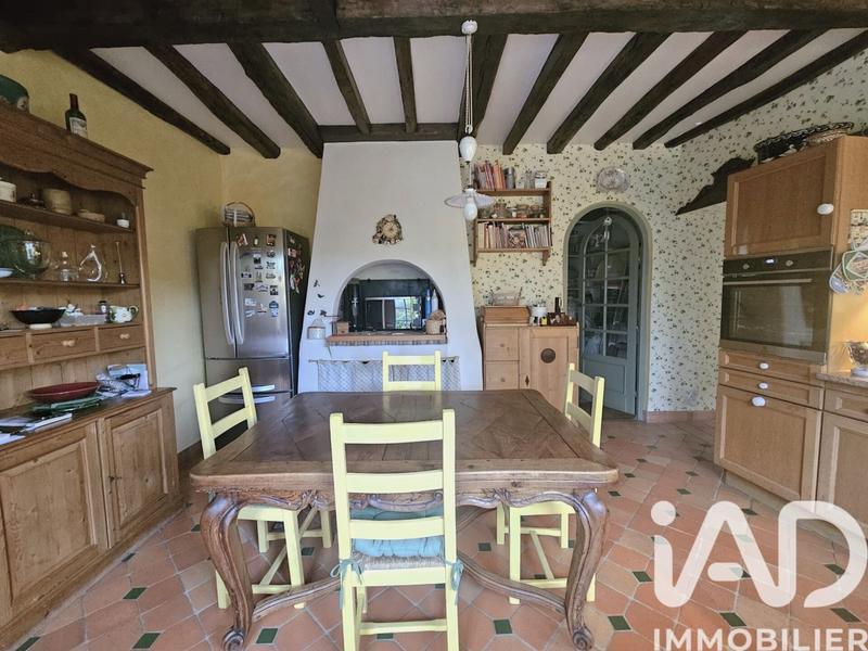 Maison - 292 m² - 8 pièces