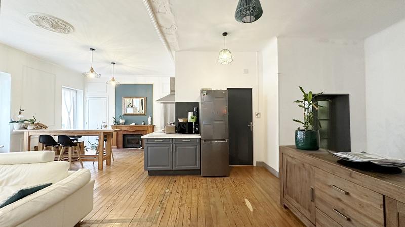 Maison de ville - 180 m² - 7 pièces