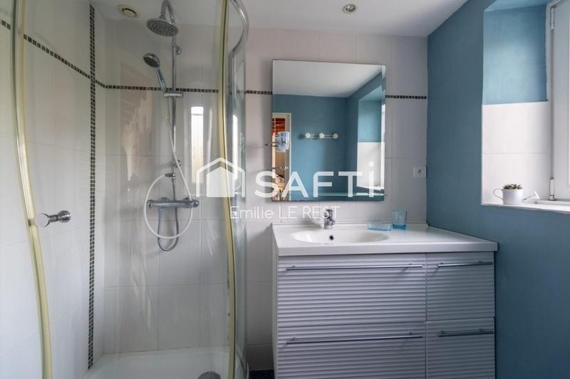 Maison - 268 m² - 12 pièces