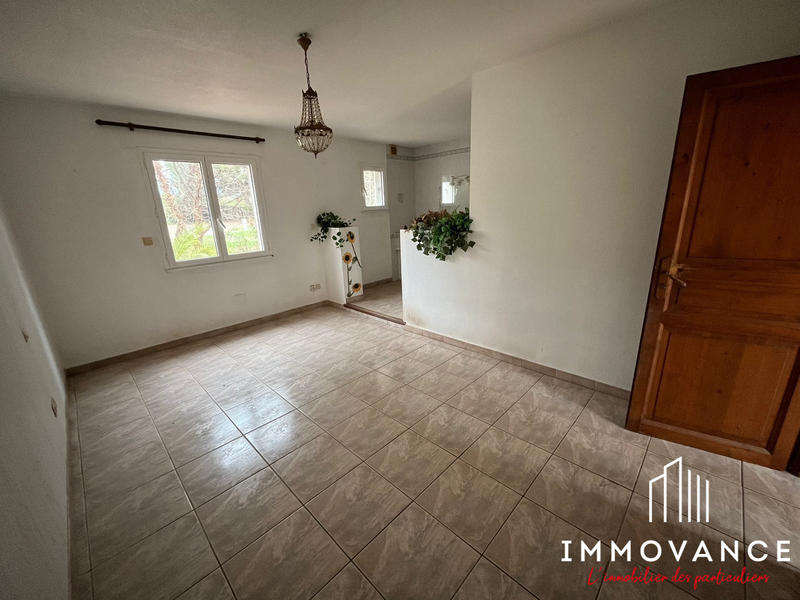 Maison - 350 m² - 7 pièces