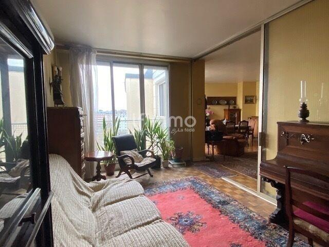 Appartement - 107 m² - 4 pièces