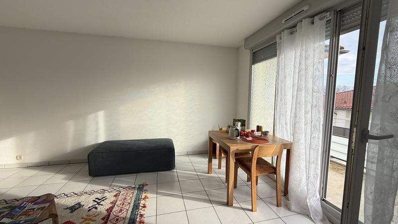 Appartement - 48 m² - 2 pièces