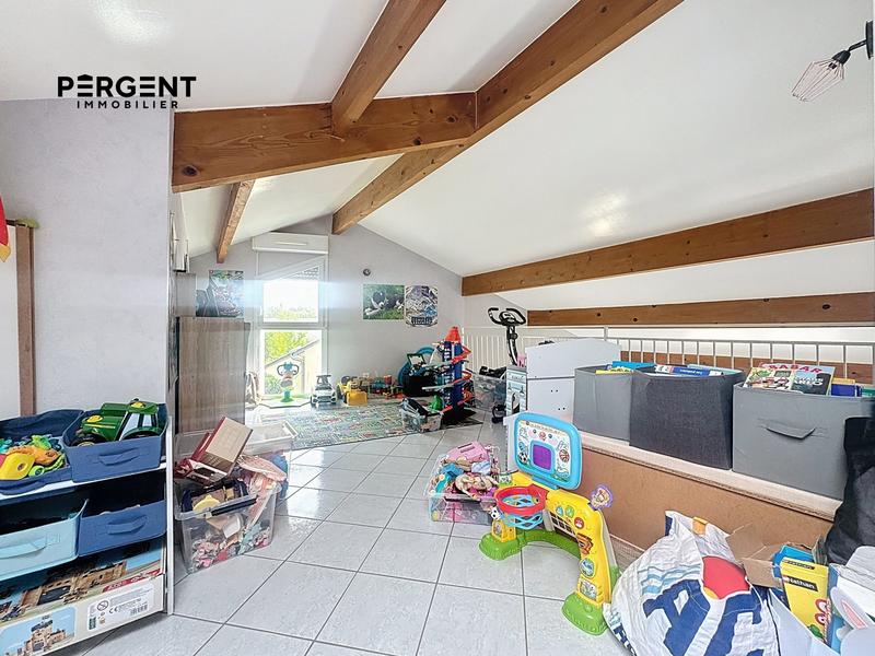 Maison - 120 m² - 5 pièces