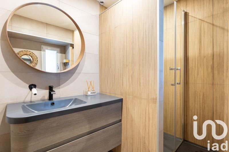 Appartement - 98 m² - 5 pièces