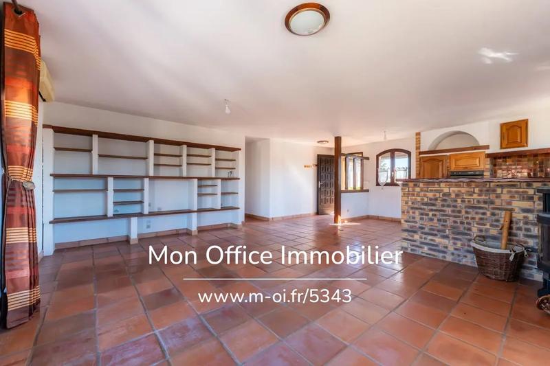 Maison - 188 m² - 8 pièces