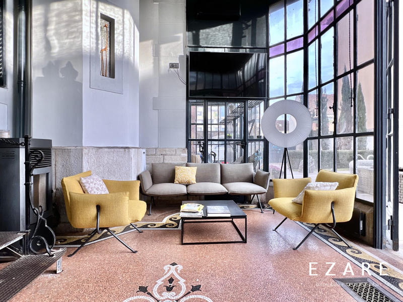 Bureau - 352 m² - 12 pièces