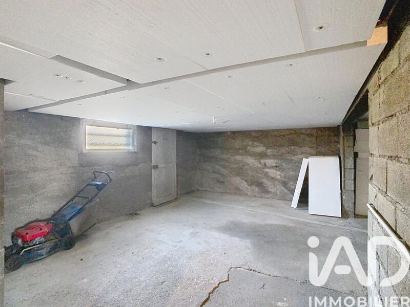 Maison - 81 m² - 5 pièces