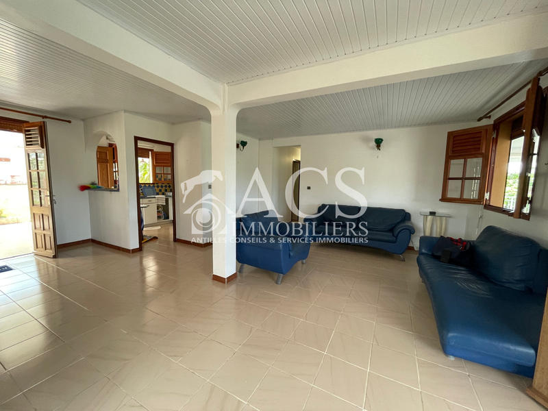 Appartement - 97 m² - 4 pièces