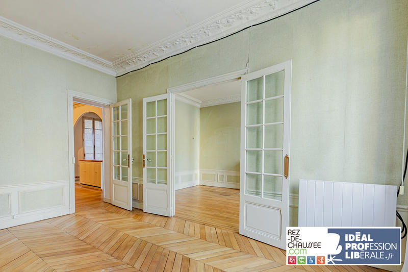 Bureau - 88 m² - 4 pièces