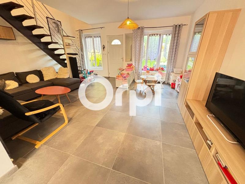 Maison - 90 m² - 3 pièces