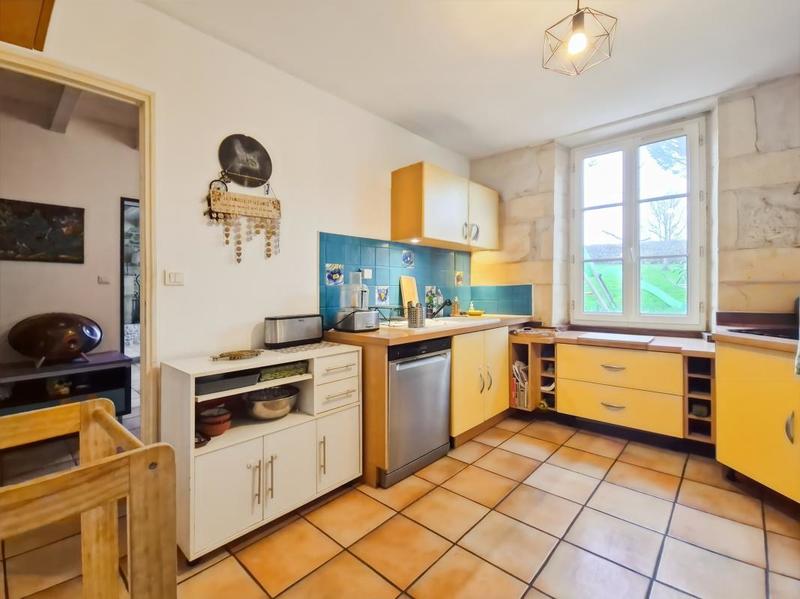 Maison - 176 m² - 6 pièces