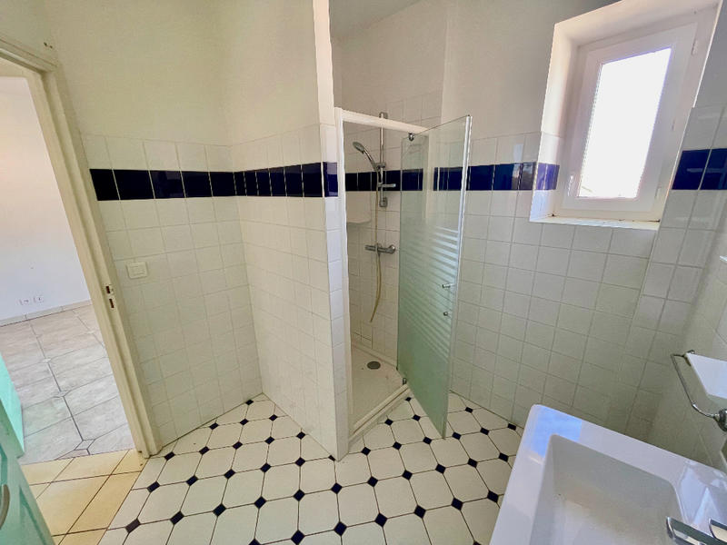 Immeuble - 700 m² - 32 pièces