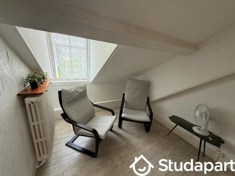 Chambre - 23 m² - 1 pièce