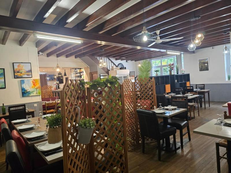 Local commercial - 400 m² - 4 pièces