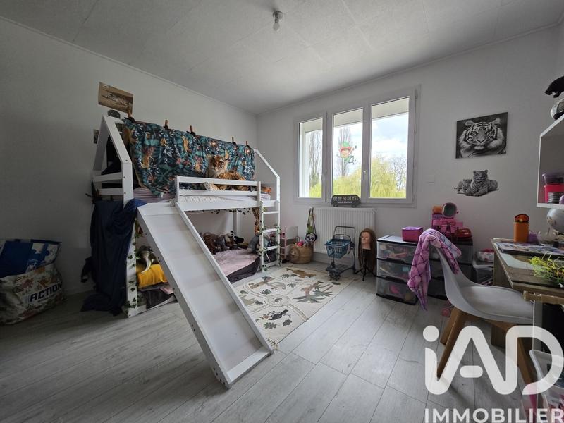 Maison - 222 m² - 7 pièces