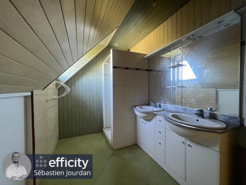 Longère - 400 m² - 12 pièces