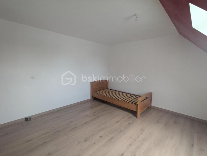 Maison traditionnelle - 160 m² - 8 pièces