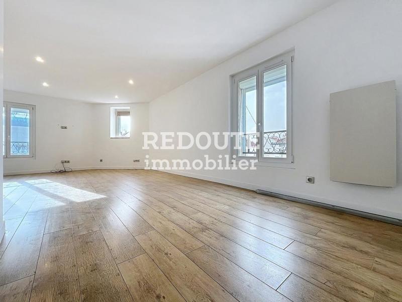 Appartement - 80 m² - 3 pièces