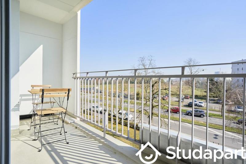 Chambre - 12 m² - 1 pièce