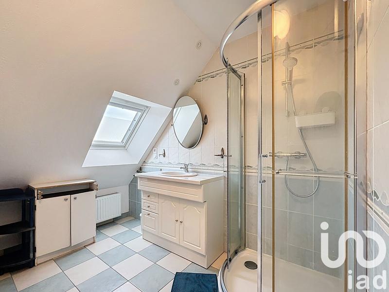 Maison - 107 m² - 6 pièces