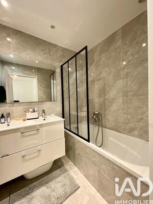 Maison - 98 m² - 6 pièces