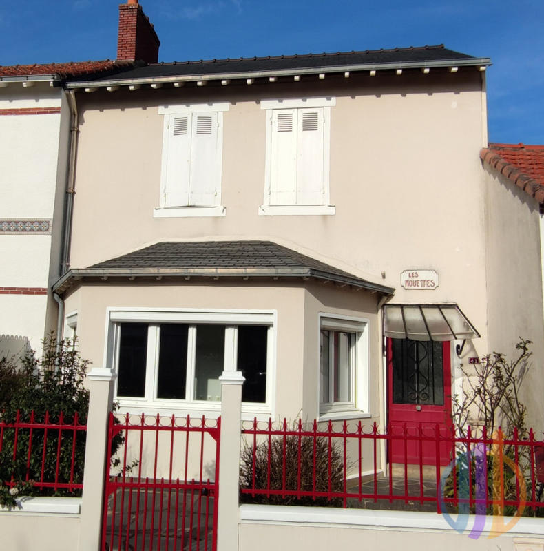 Maison - 110 m² - 6 pièces