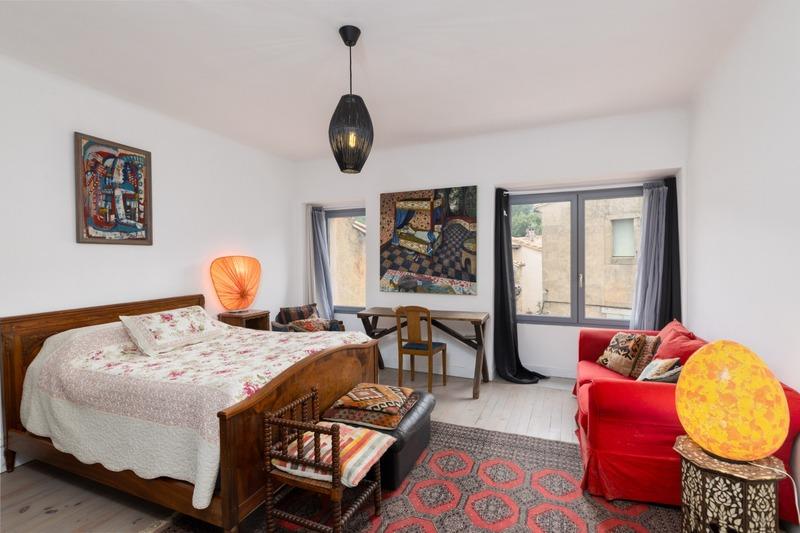 Maison - 180 m² - 7 pièces