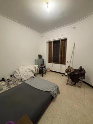 Maison - 402 m² - 16 pièces