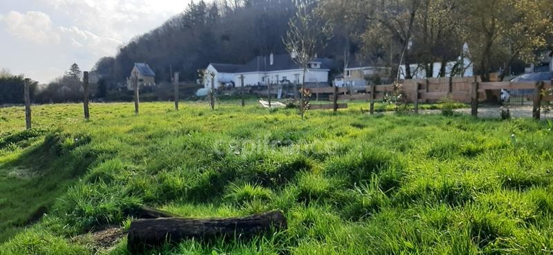 Terrain de loisirs - 826 m²