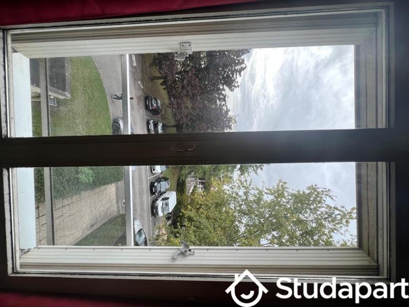 Chambre - 12 m² - 1 pièce